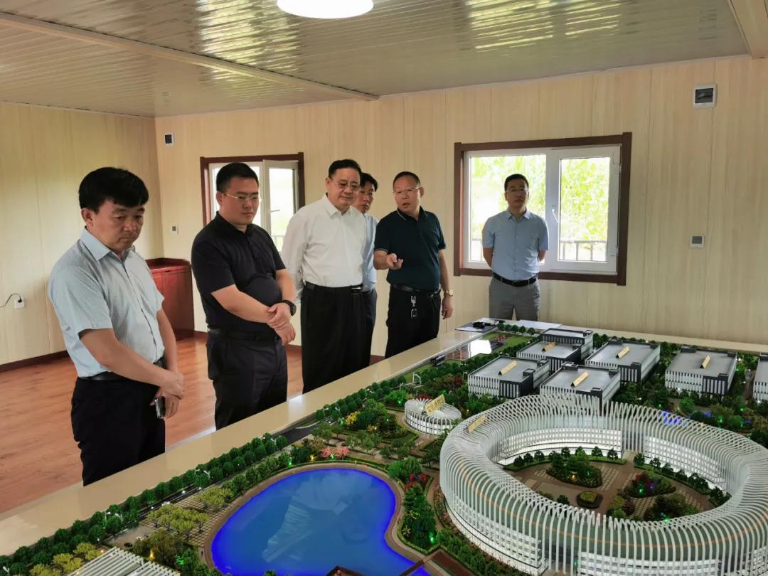 1595070039506084803.jpg 33.jpg